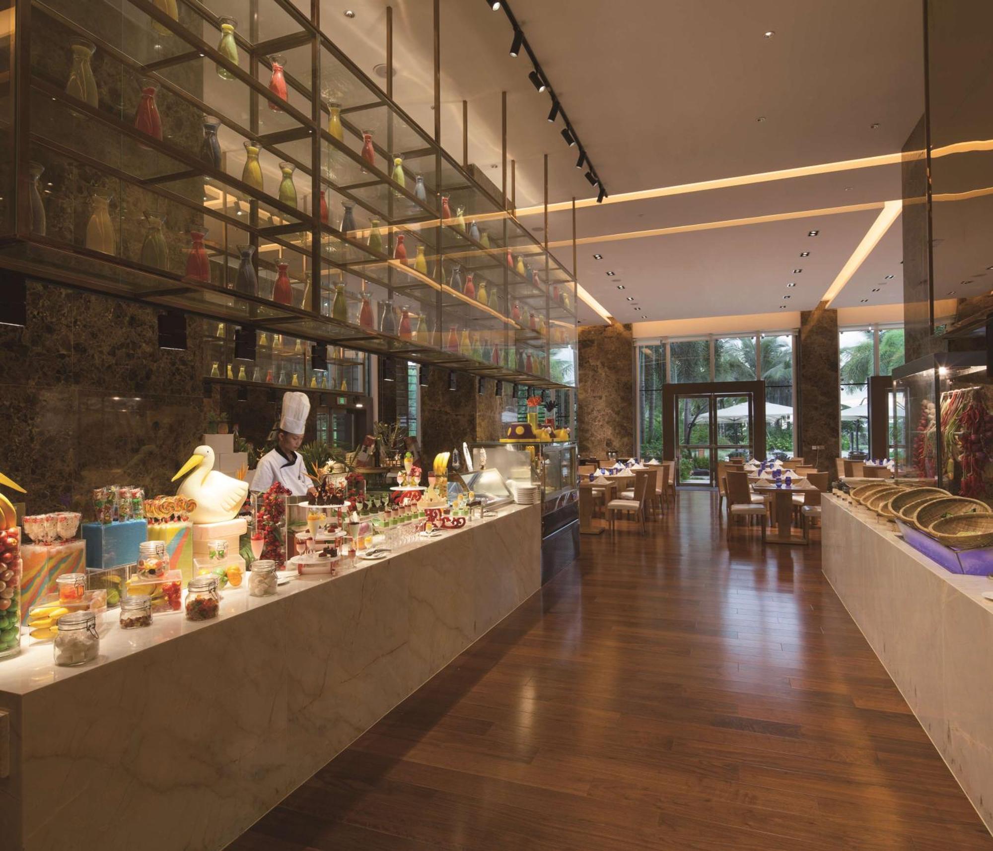 Thousand Cranes Sanya Yazhou Bay Int'L Exchange Centre,Curio By Hilton Exterior photo